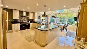 Photo 6- click for photo gallery